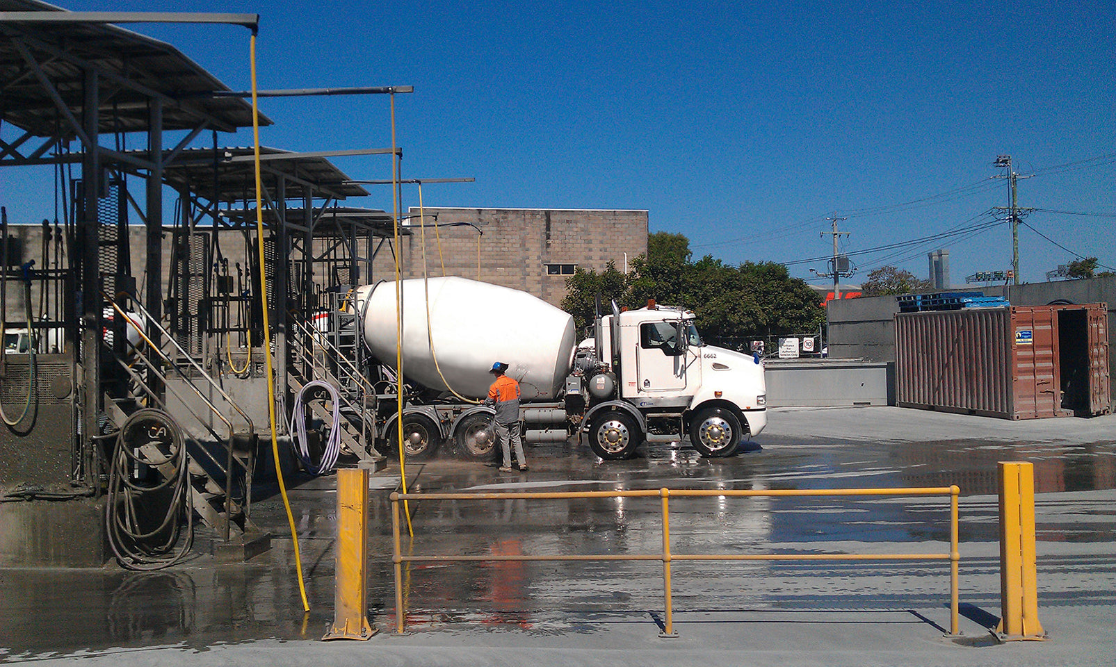 Application of Vital Flo-Chem Thick with Rust Guard